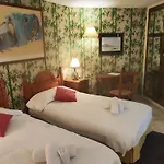 Seaside Escape In Marbella