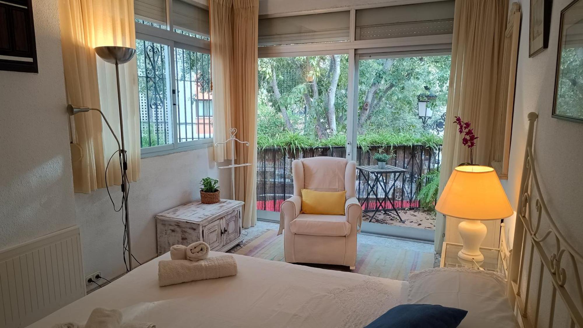 Seaside Escape In Apartment *