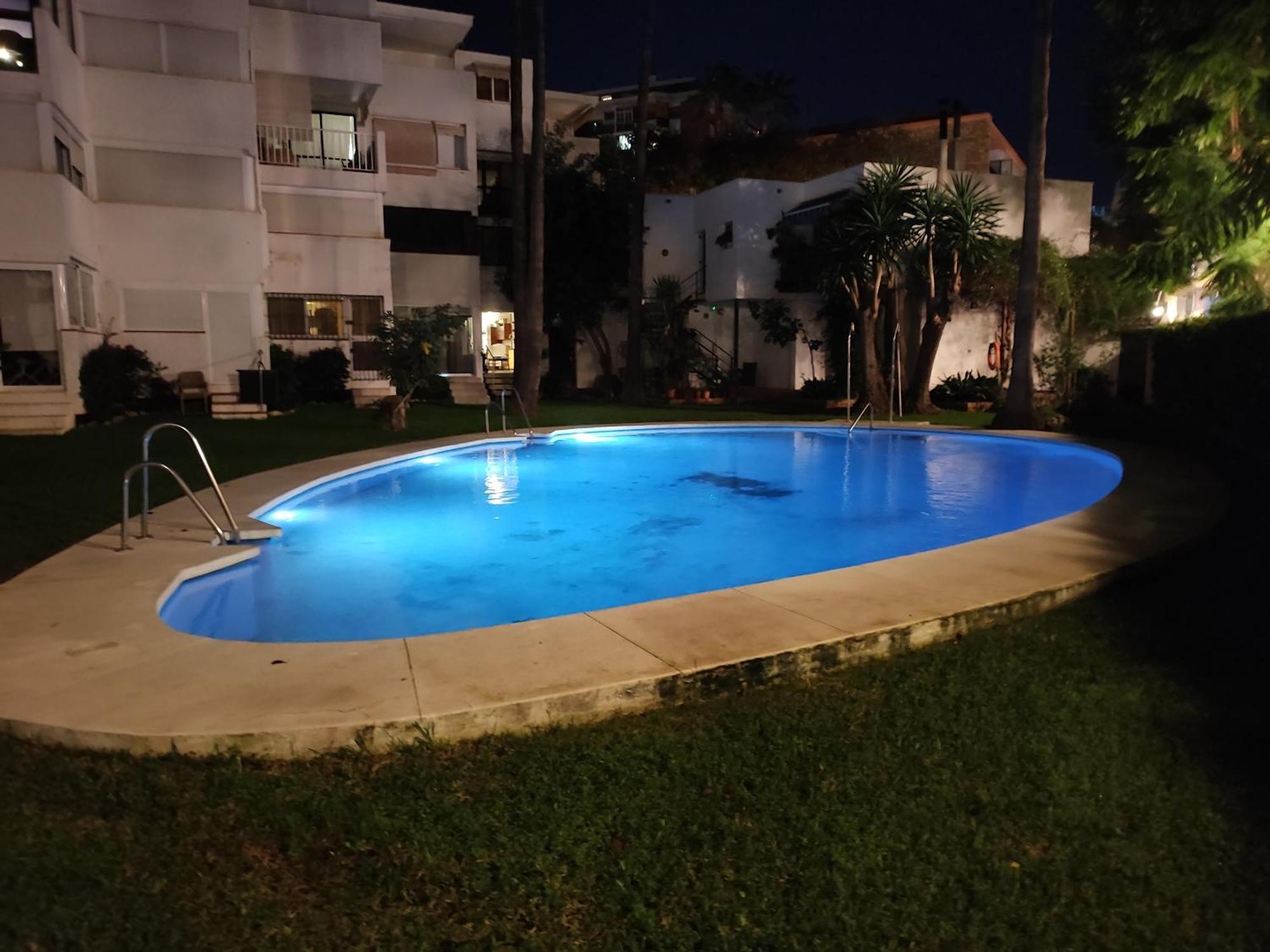 Seaside Escape In Apartment Marbella